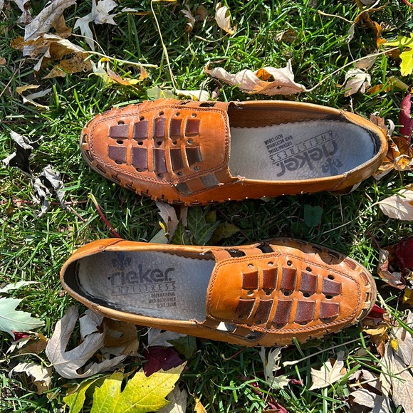 Vintage Rieker Slip On Shoes - Picture 3 of 16